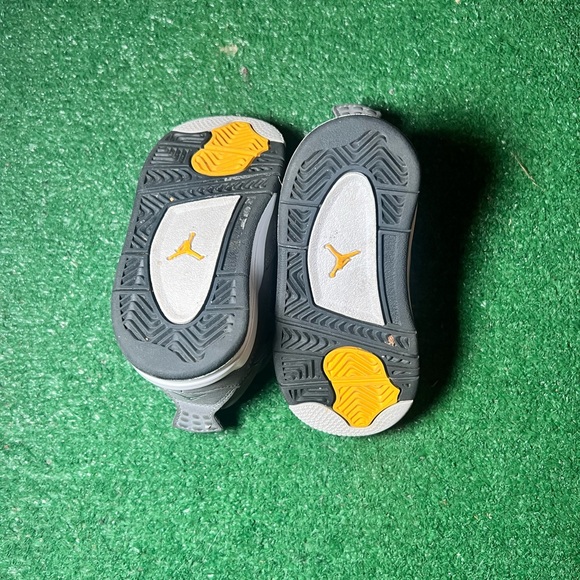 Jordan 4 retro “Cool Grey” 2019 release - Picture 3 of 3